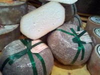 Quesos de cabra de vino